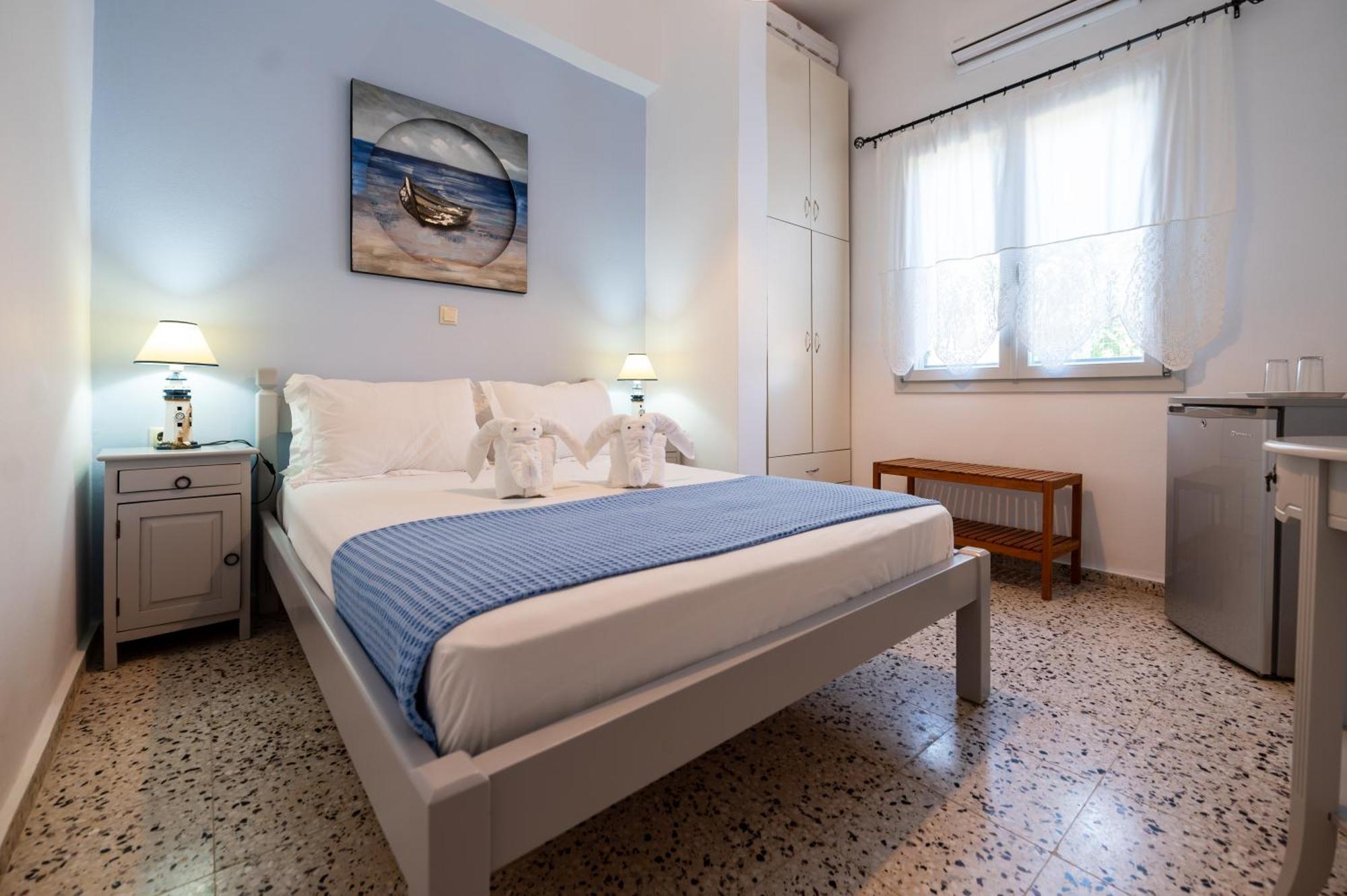 Giasemi Rooms Livadi  Exterior foto